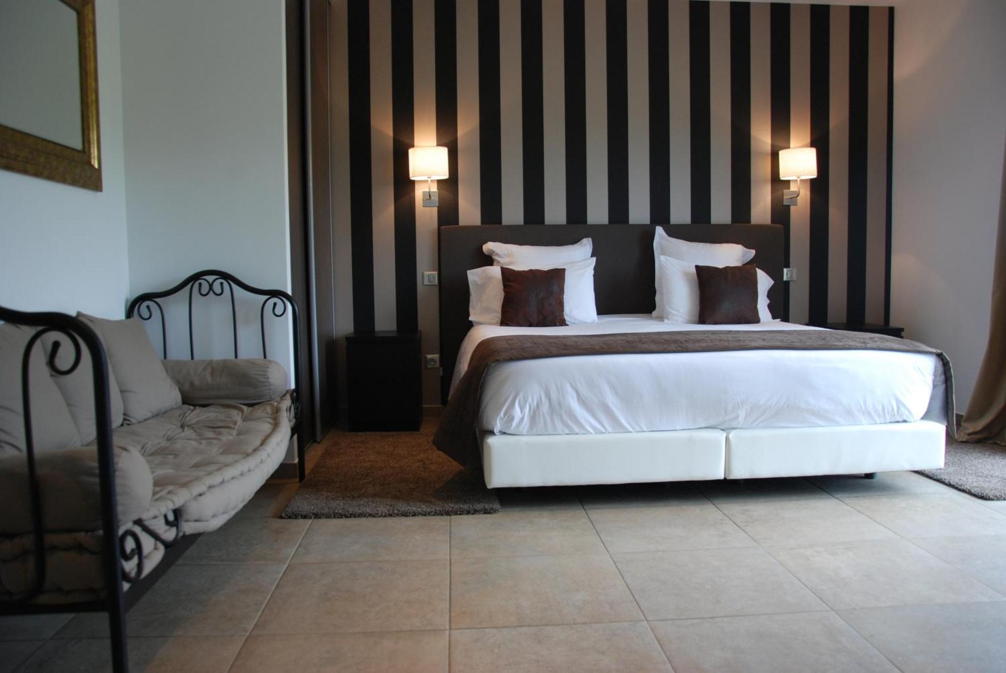 Hotel & Restaurant Les Bergeries D'Alata Phòng bức ảnh